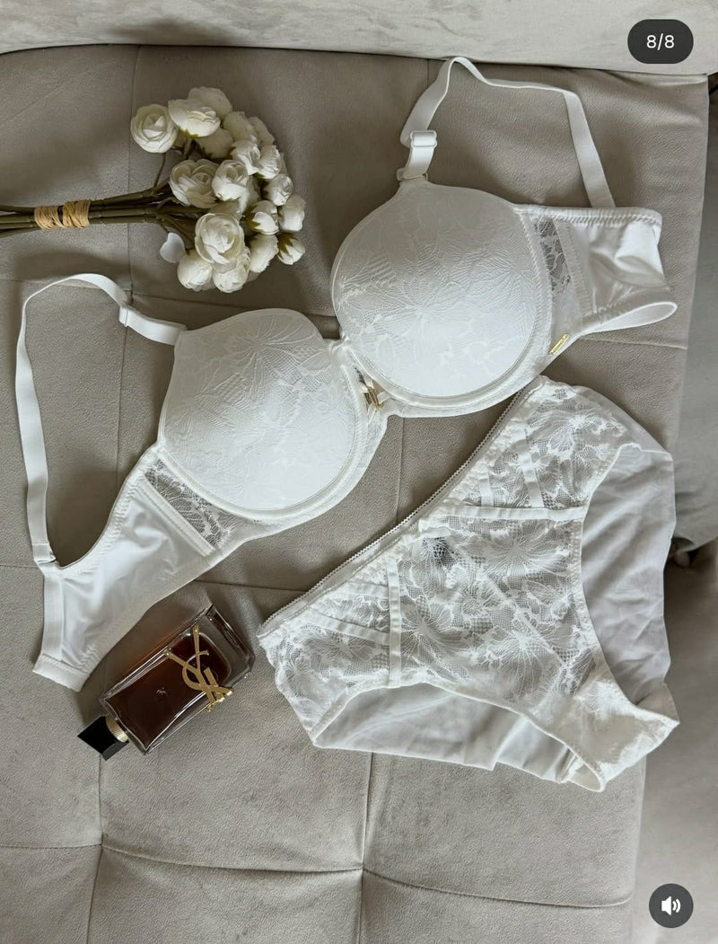 Luxury Lace Lingerie Set – 2-Piece Bra & Panty